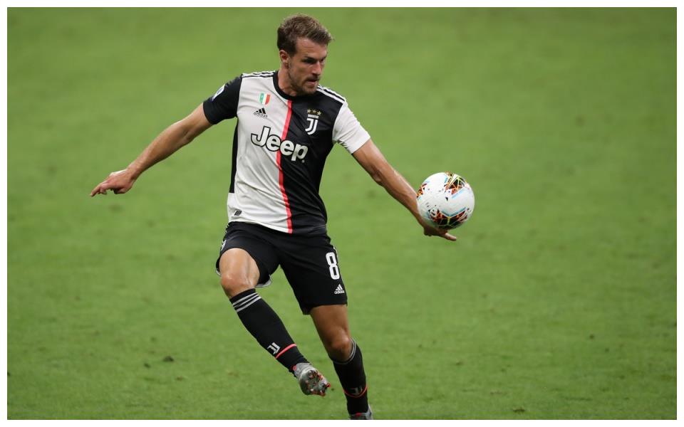 包含英超集结日走向成谜；印第安纳步行者防线松动；更衣室稳定；训练强度明显提升的词条