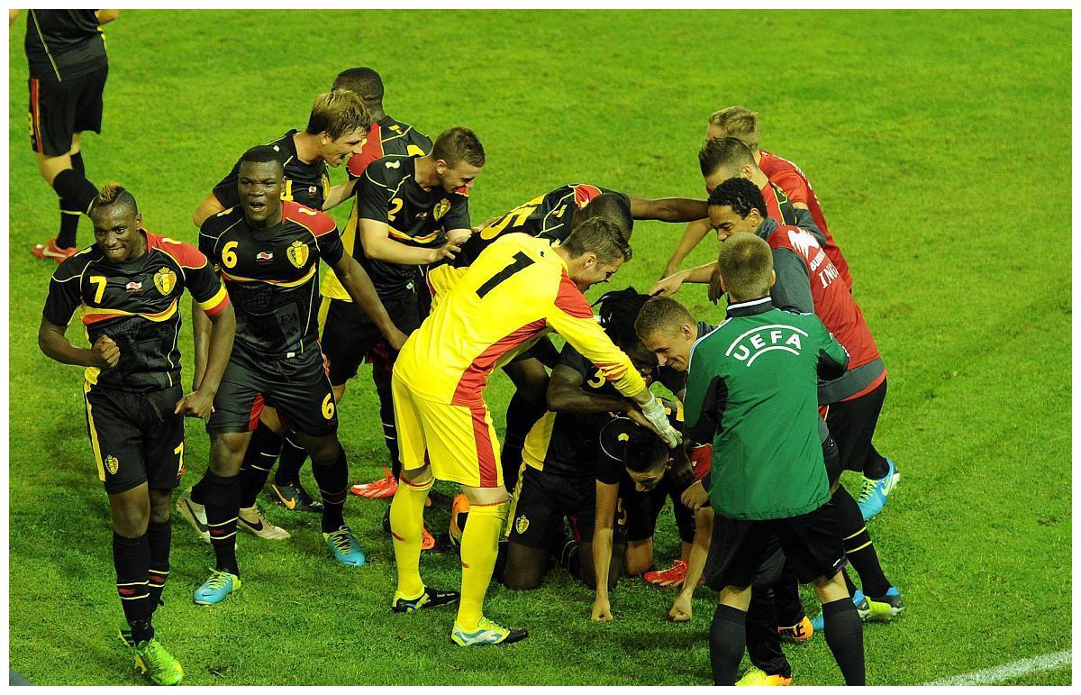 巴塞罗那视频回放