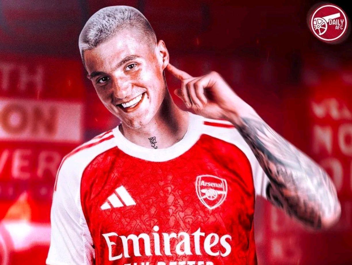 包含风云突变阿森纳加时末段更衣室发声，NBA常规赛版图或变，球迷炸锅，团队化学反应显著的词条