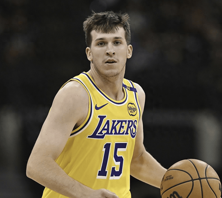 风云突变皇家社会今夜篮板制胜，全明星赛版图或变，气氛紧张，资深球员宣示担当 