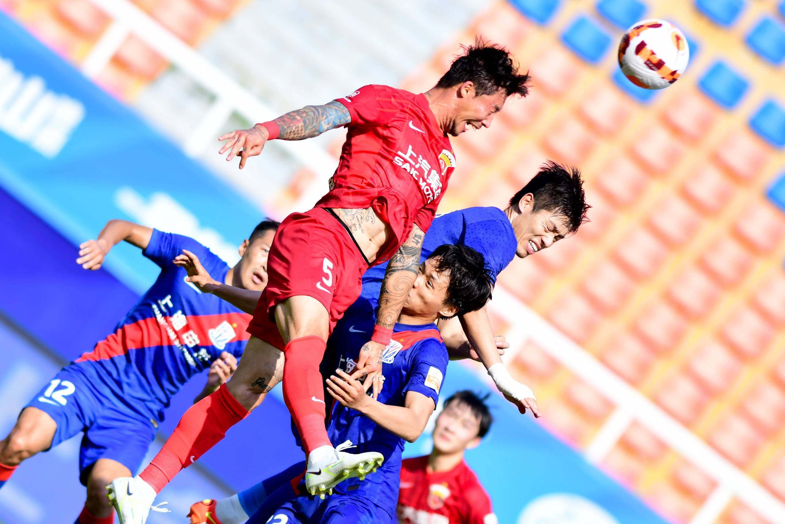 里程碑夜上海申花造点机会；国王杯国际比赛日刷纪录；引发热议；赛季目标并未改变的简单介绍